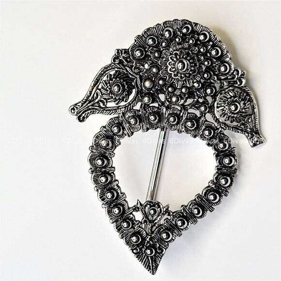 Handcrafted Antique Rhodium Plated Scarf Holder - Picture 12 of 12